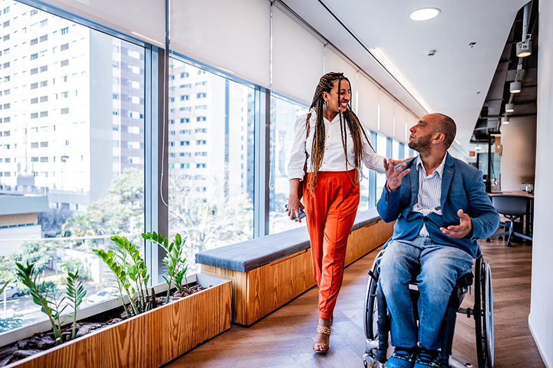 Inclusive workplace conversation supporting talent attraction strategy for diverse organizations